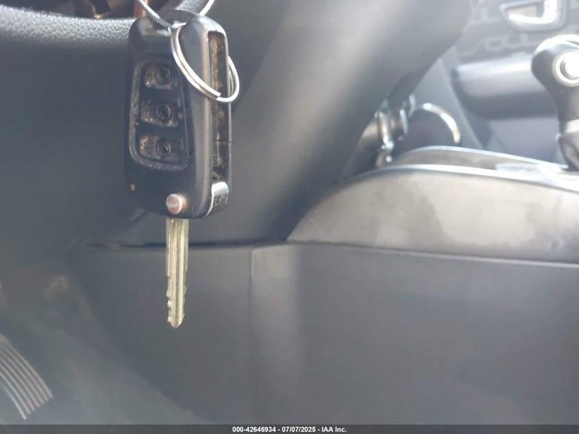 2013 KIA SOUL + - KNDJT2A64D7536148