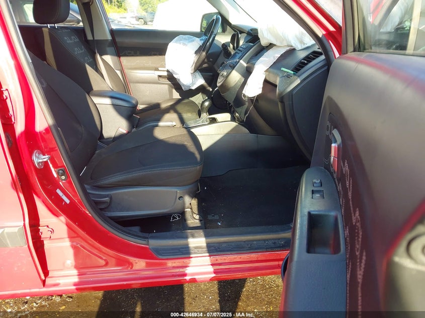 2013 KIA SOUL + - KNDJT2A64D7536148