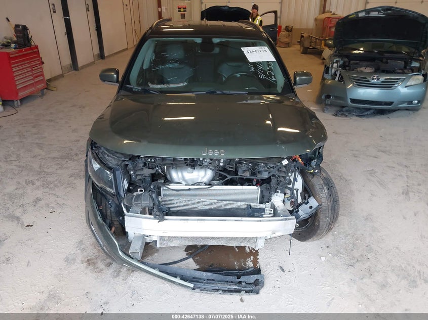 2019 Jeep Compass Limited 4X4 VIN: 3C4NJDCB0KT806255 Lot: 42647138