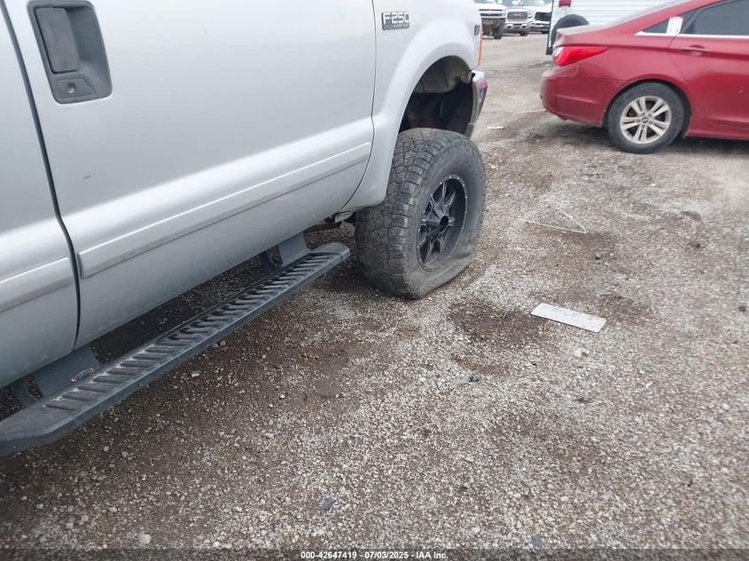 2001 Ford F-250 Lariat/Xl/Xlt VIN: 1FTNX21S71EA77000 Lot: 42647419