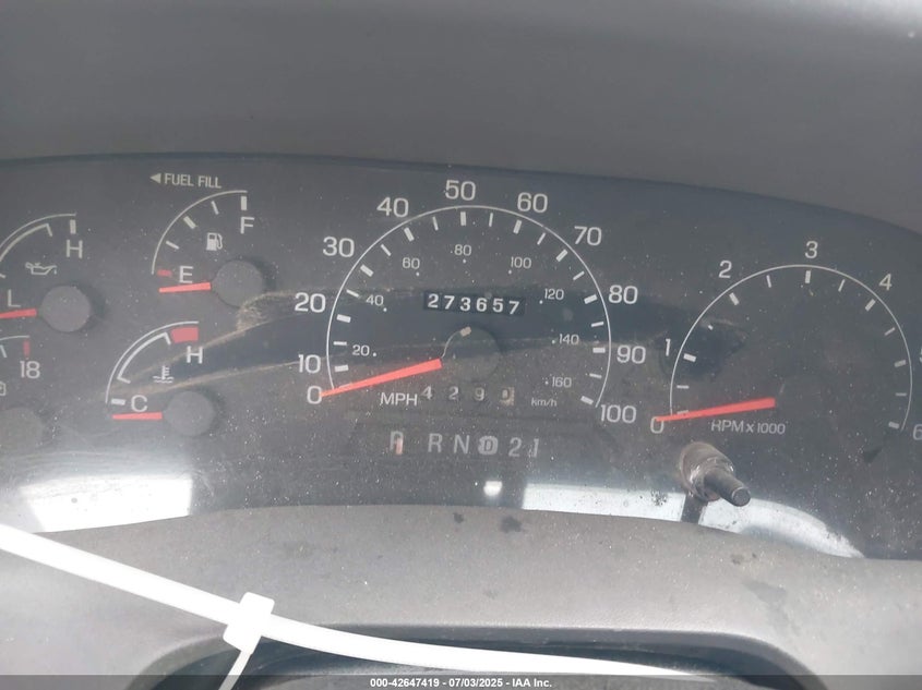 2001 Ford F-250 Lariat/Xl/Xlt VIN: 1FTNX21S71EA77000 Lot: 42647419