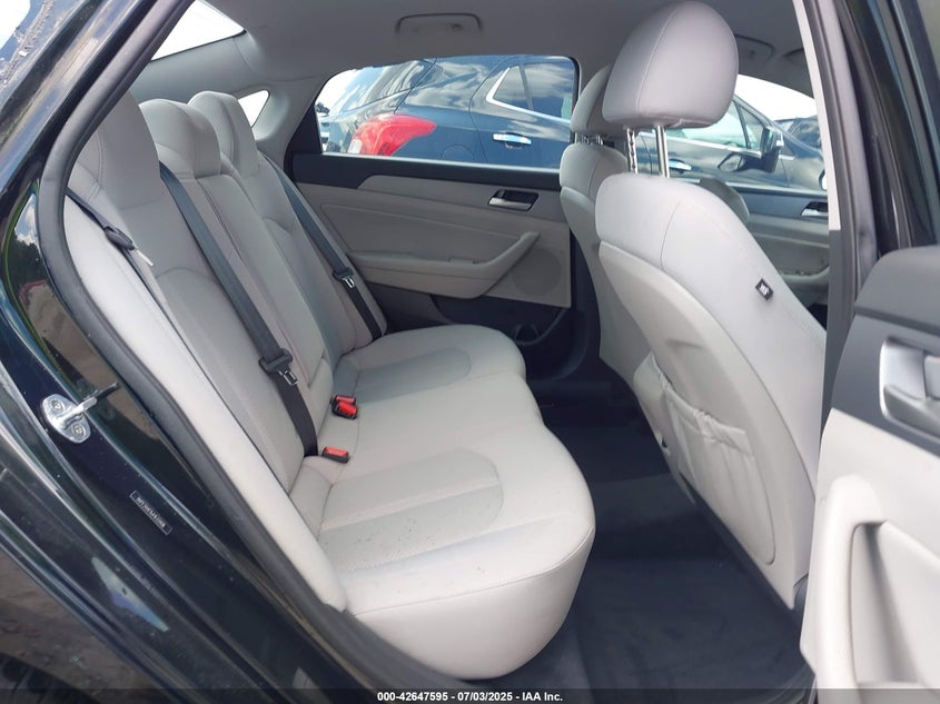 VIN 5NPE34AF8JH633406 2018 HYUNDAI SONATA SEL