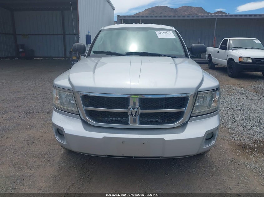 2008 DODGE DAKOTA VIN: 1D7HW42K88S517074