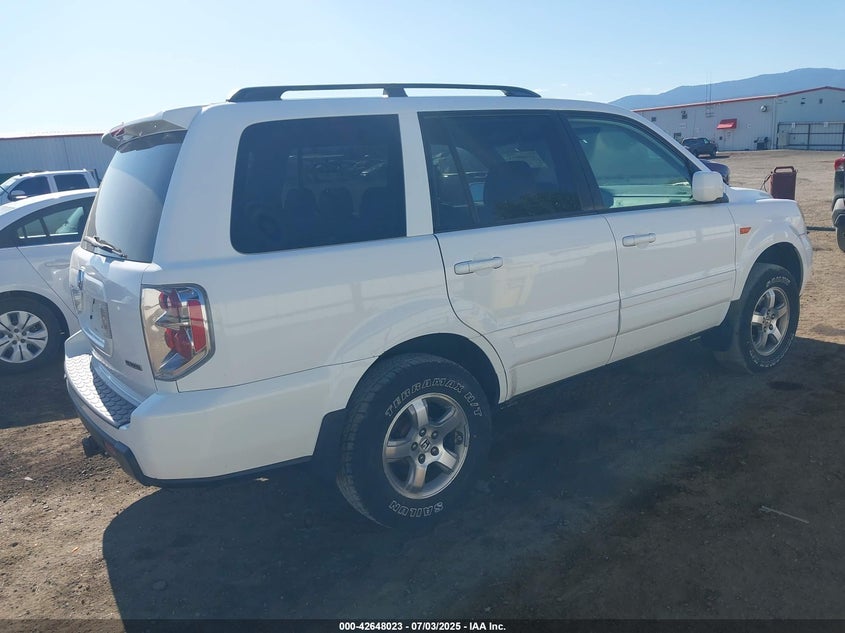 2006 HONDA PILOT VIN: 2HKYF18576H507321
