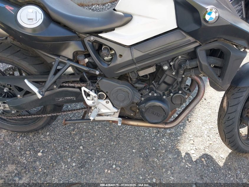 2015 BMW F800 R VIN: WB10B1406FZC97421 Lot: 42648175