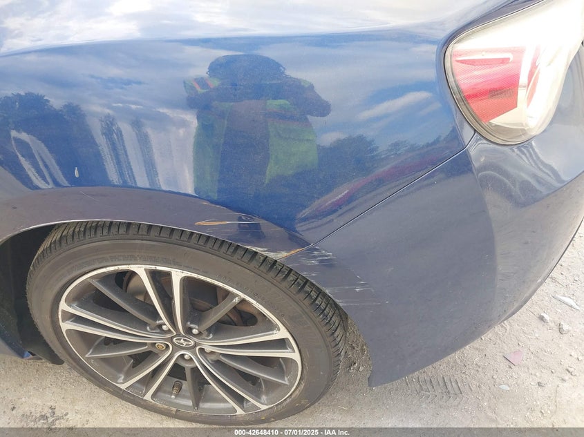 2013 SCION FR-S VIN: JF1ZNAA1XD2714627
