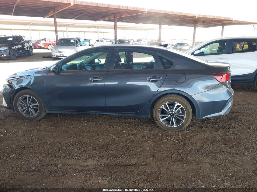 2023 KIA FORTE VIN: 3KPF24AD3PE588121