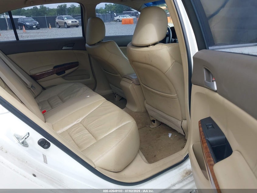 2009 HONDA ACCORD SDN VIN: 1HGCP36899A004256