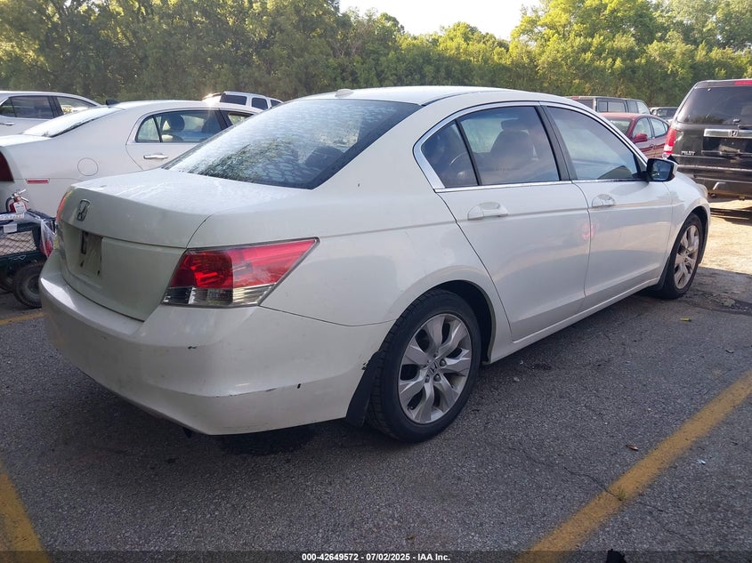 2008 HONDA ACCORD VIN: 1HGCP26878A030332