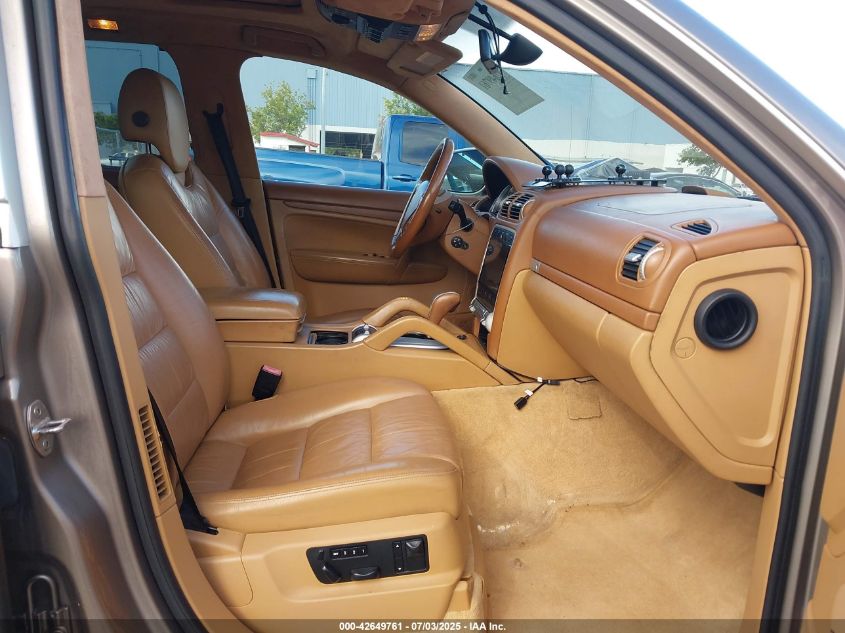 WP1AC29P15LA90237 2005 PORSCHE CAYENNE photo no. 5