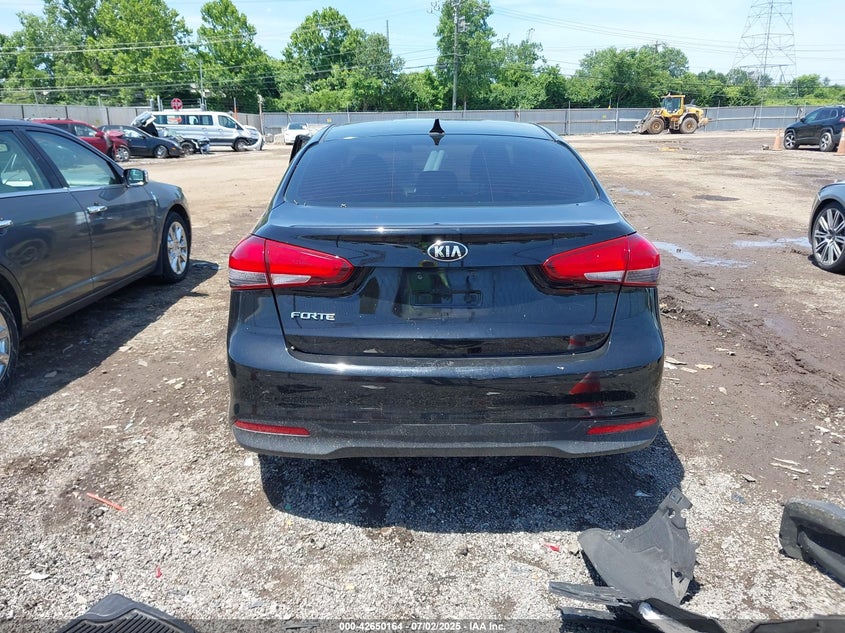 2017 KIA FORTE LX - 3KPFK4A76HE036897