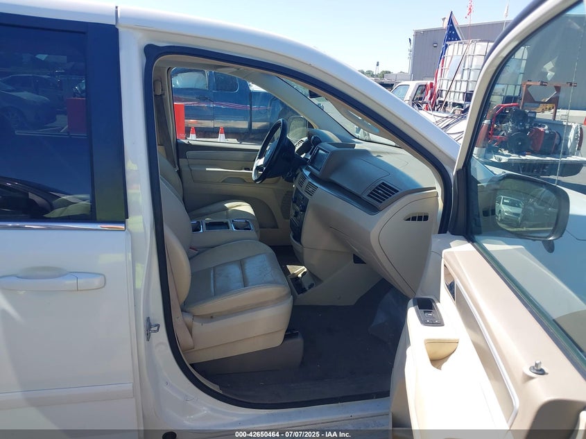 2009 VOLKSWAGEN ROUTAN VIN: 2V8HW54X59R553773