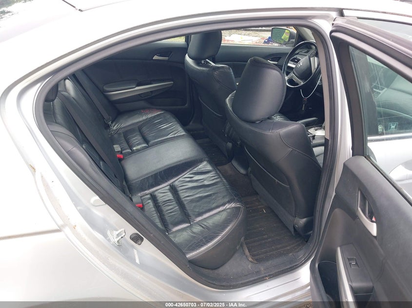 2009 HONDA ACCORD VIN: 1HGCP26879A103197