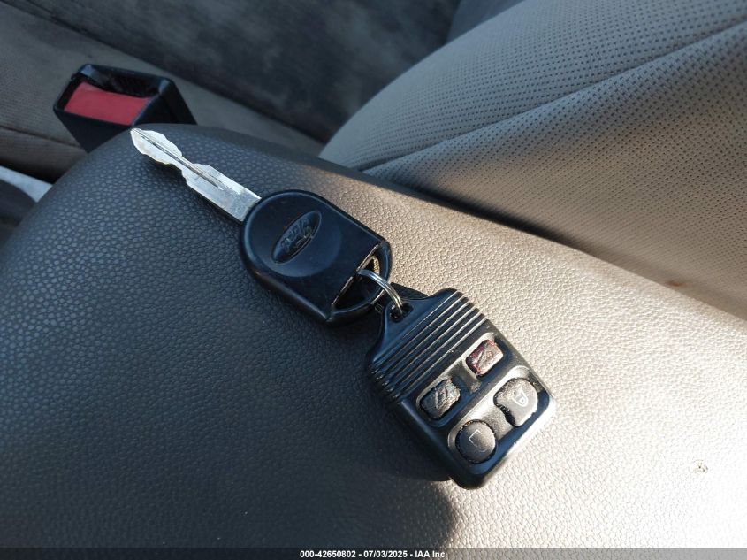 2008 Ford Focus Se/Ses VIN: 1FAHP35N68W226028 Lot: 42650802