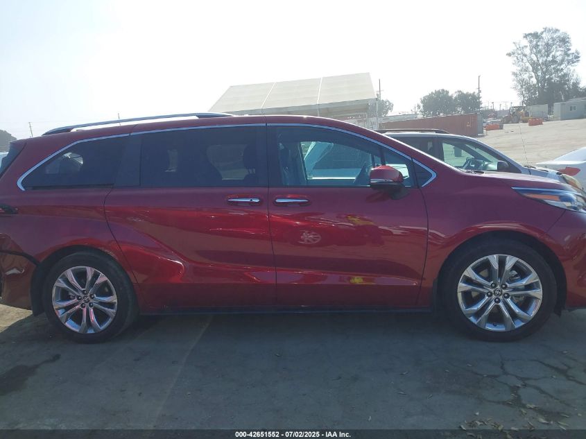 2023 Toyota Sienna - 5TDERKEC6PS155380