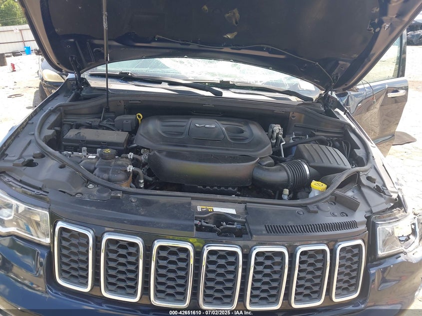 1C4RJFBG9HC728024 2017 JEEP GRAND CHEROKEE photo no. 10