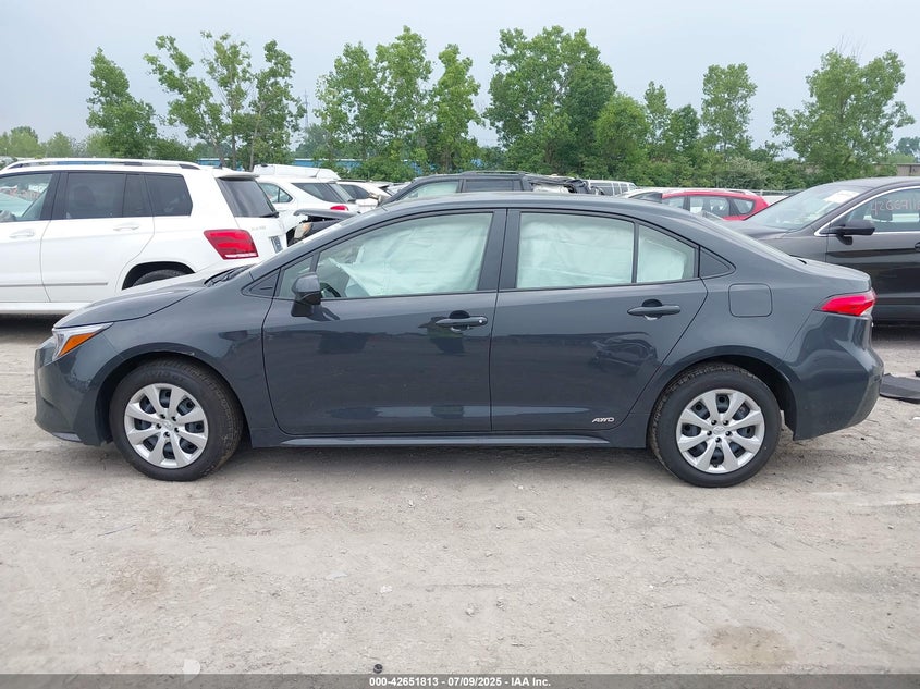 2025 TOYOTA COROLLA HYBRID LE - JTDBDMHE7S3018159