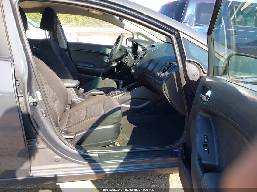 2016 KIA FORTE LX - KNAFK4A61G5442391