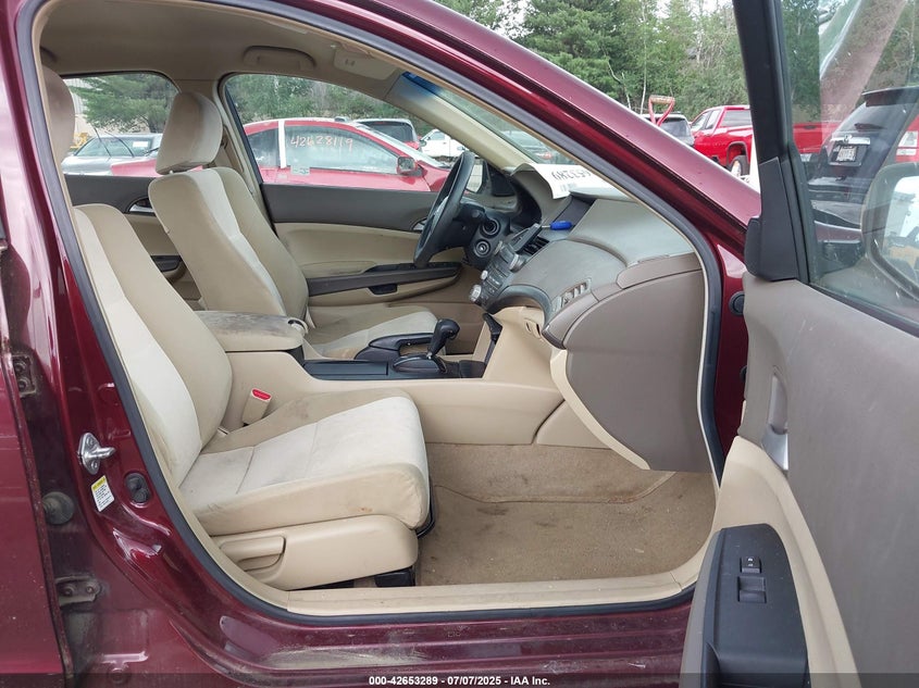 2009 HONDA ACCORD VIN: 1HGCP26389A041569
