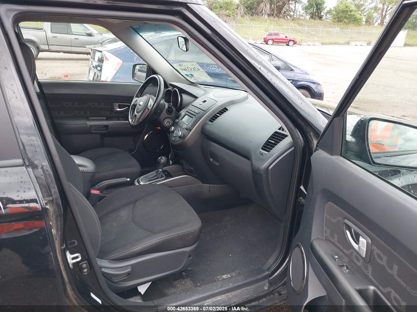 2013 KIA SOUL + - KNDJT2A63D7625919