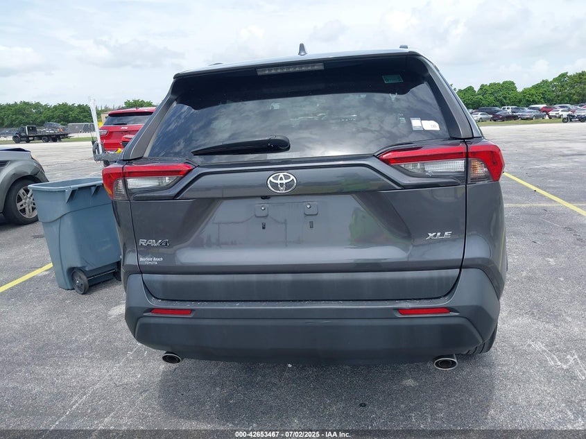 2022 TOYOTA RAV4 XLE - 2T3W1RFV9NC182736
