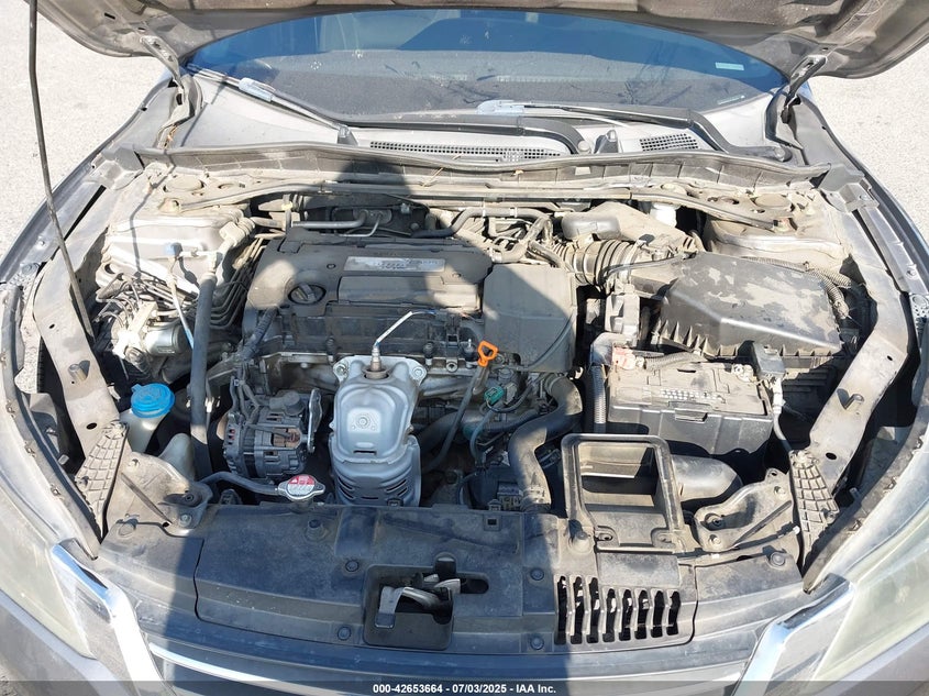2015 HONDA ACCORD VIN: 1HGCR2F54FA100592