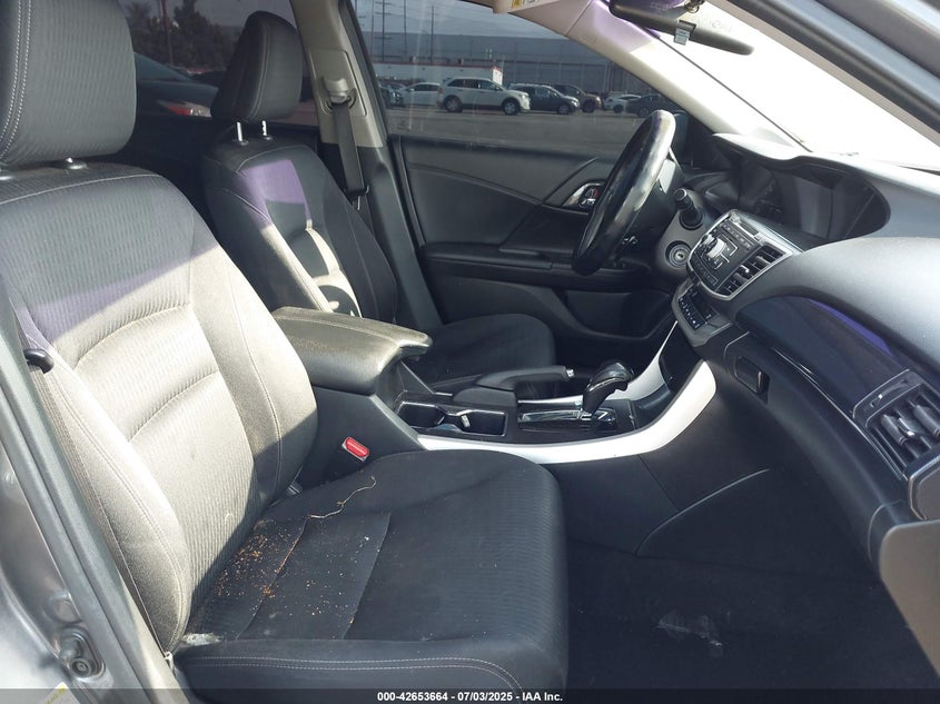 2015 HONDA ACCORD VIN: 1HGCR2F54FA100592