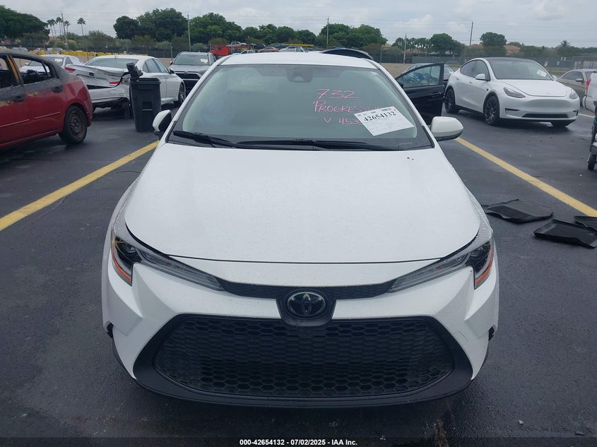 2022 TOYOTA COROLLA LE - JTDEPMAE8N3004533