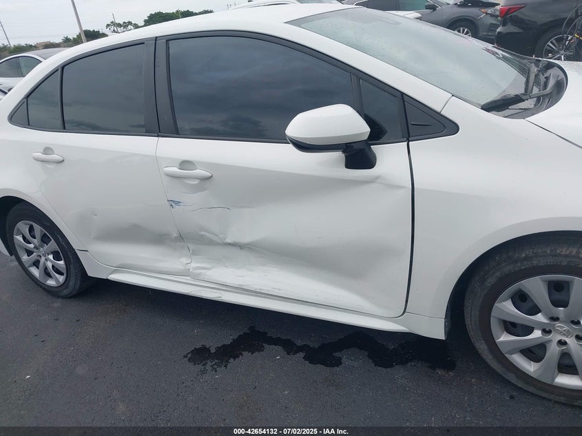 2022 TOYOTA COROLLA LE - JTDEPMAE8N3004533