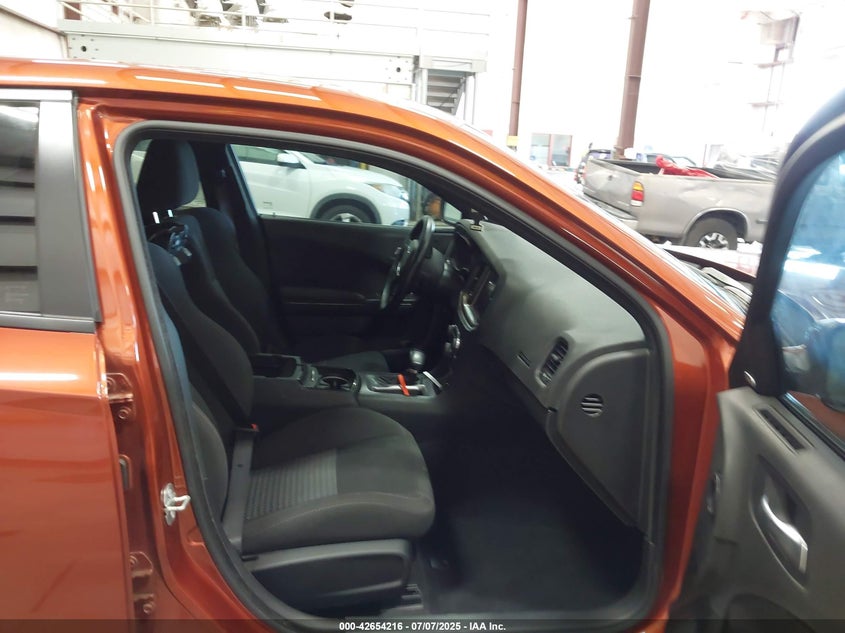 2C3CDXCTXMH648175 2021 DODGE CHARGER photo no. 5
