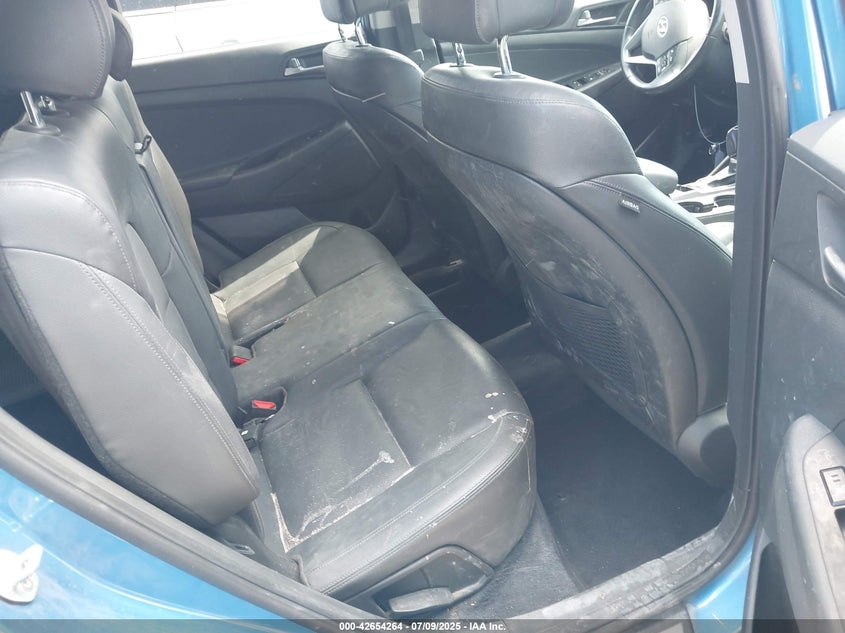 2016 HYUNDAI TUCSON LIMITED - KM8J3CA26GU200005