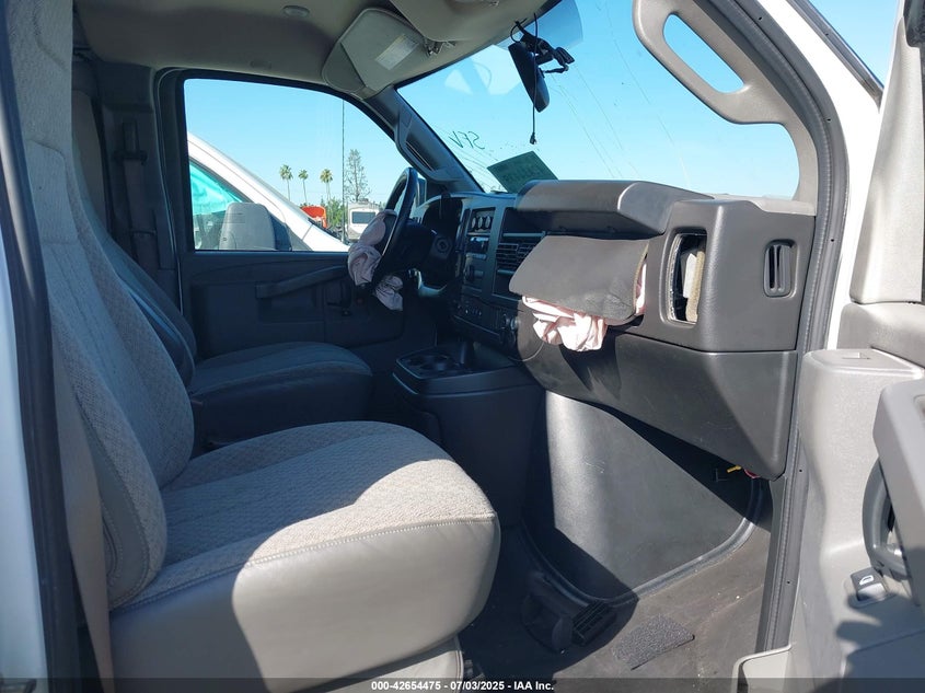 2023 CHEVROLET EXPRESS CARGO RWD 2500 REGULAR WHEELBASE WT - 1GCWGAFP9P1211380