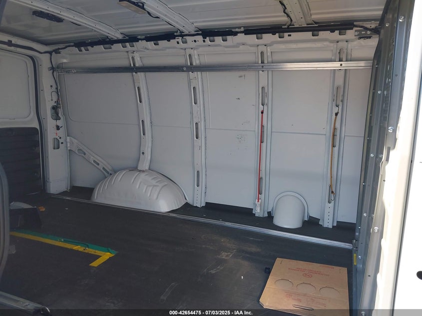 2023 CHEVROLET EXPRESS CARGO RWD 2500 REGULAR WHEELBASE WT - 1GCWGAFP9P1211380