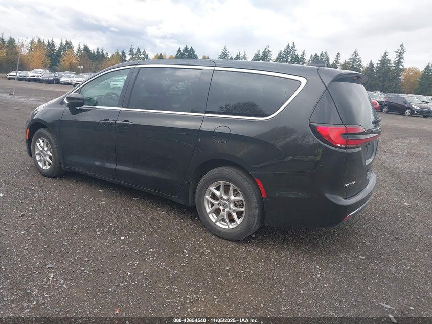Vin: 2c4rc1bg8pr631948, lot: 43147596, chrysler pacifica touring l 20233