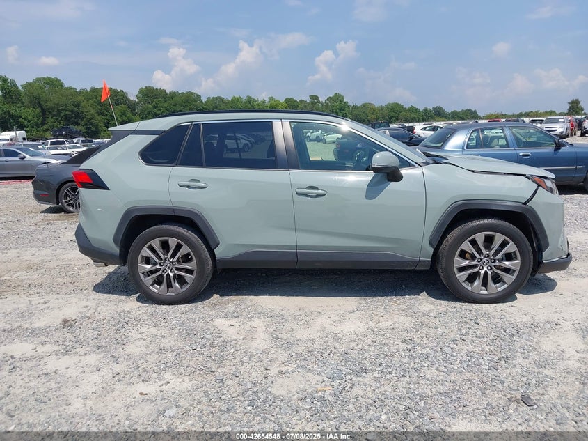 2022 TOYOTA RAV4 XLE PREMIUM - JTMC1RFV1ND089823