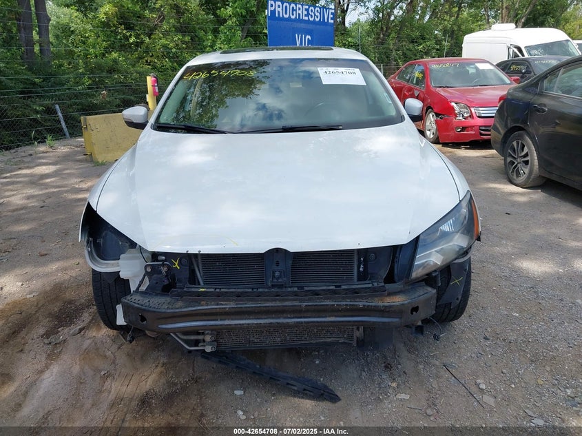 1VWCN7A37EC055645 2014 VOLKSWAGEN PASSAT photo no. 13