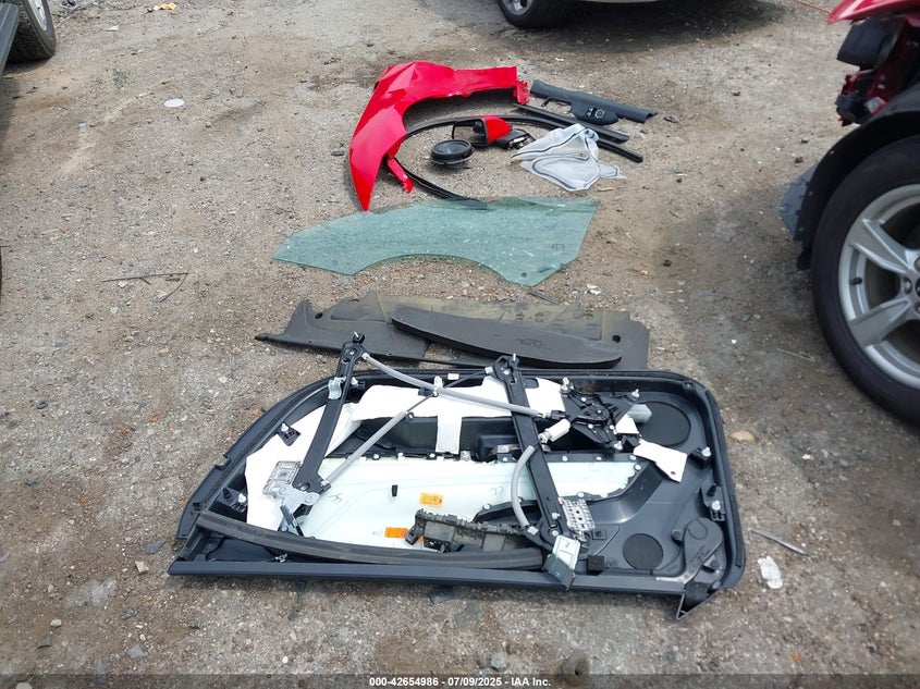 2024 FORD MUSTANG ECOBOOST FASTBACK - 1FA6P8TH0R5106279