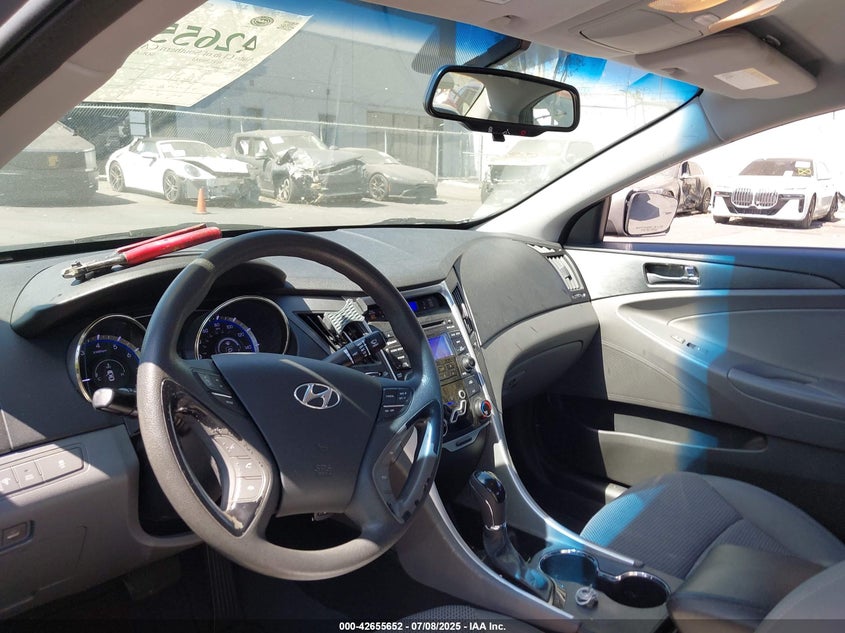 2012 HYUNDAI SONATA VIN: 5NPEB4AC8CH493336