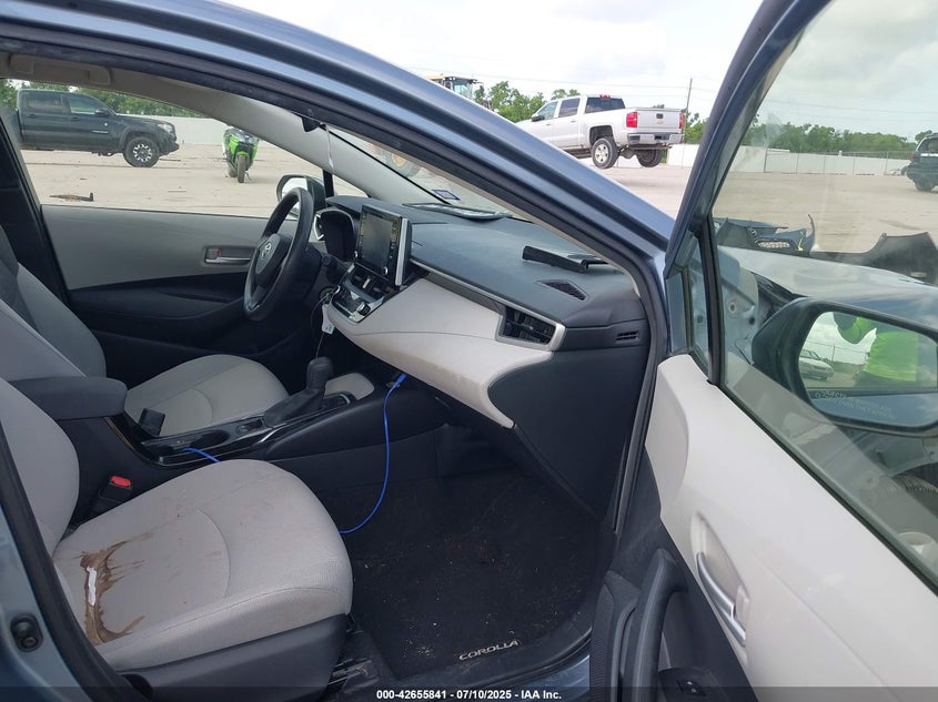 VIN JTDEPRAE5LJ007363 2020 TOYOTA COROLLA LE