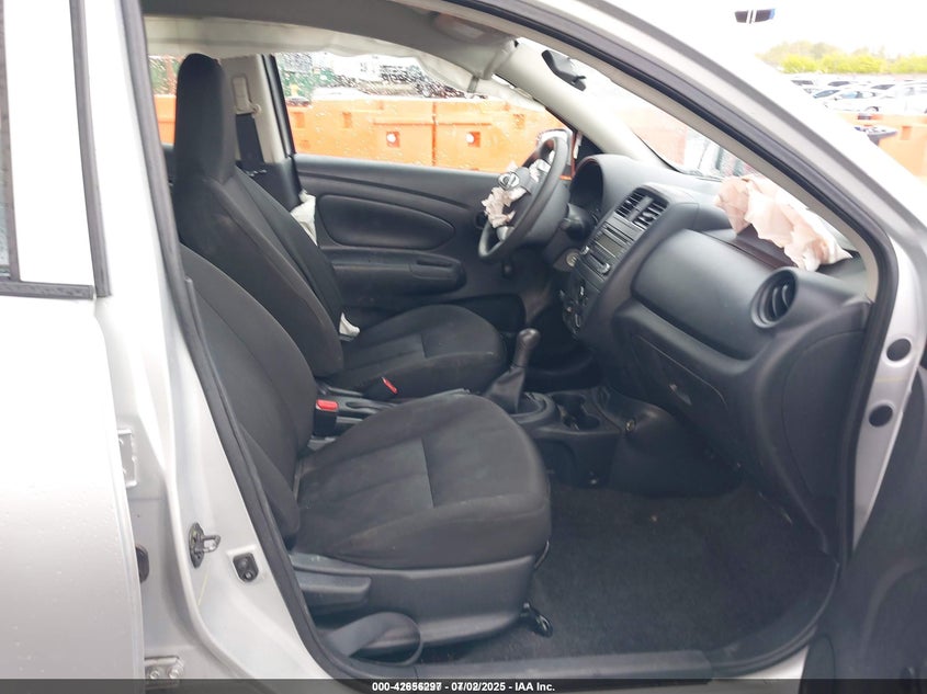 2017 NISSAN VERSA 1.6 S - 3N1CN7AP0HL857763