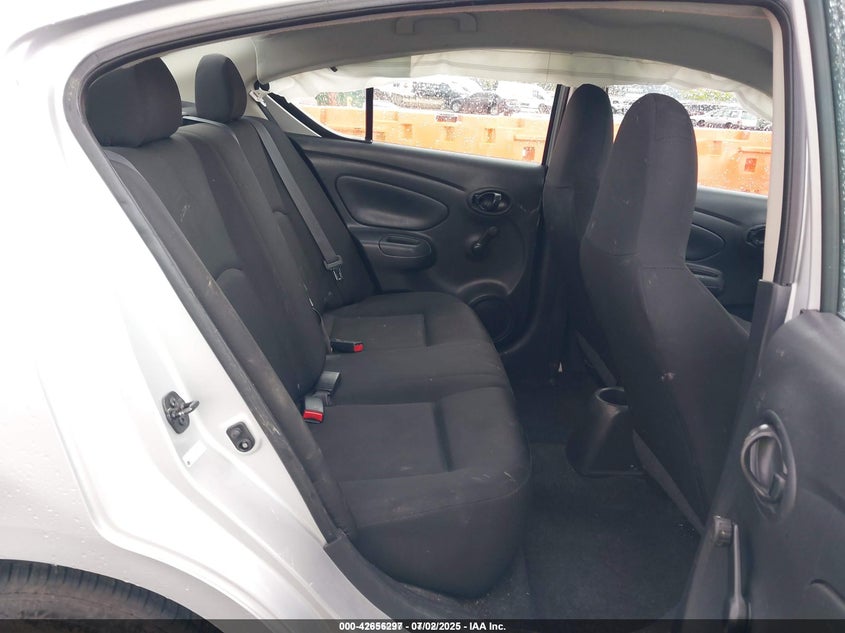 2017 NISSAN VERSA 1.6 S - 3N1CN7AP0HL857763