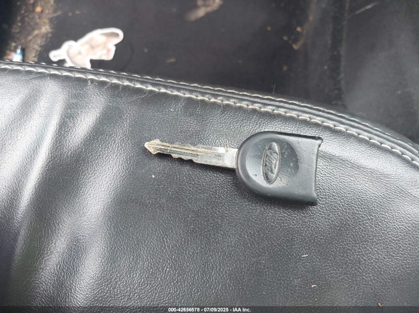 2010 Ford Focus Sel VIN: 1FAHP3HNXAW240421 Lot: 42656578