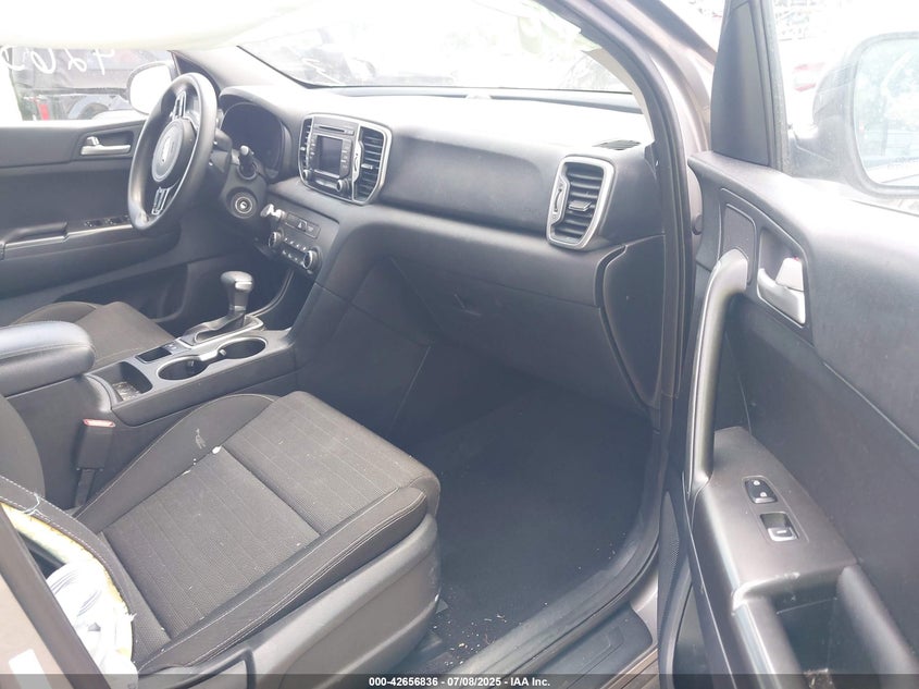 2018 KIA SPORTAGE LX - KNDPM3AC8J7451134