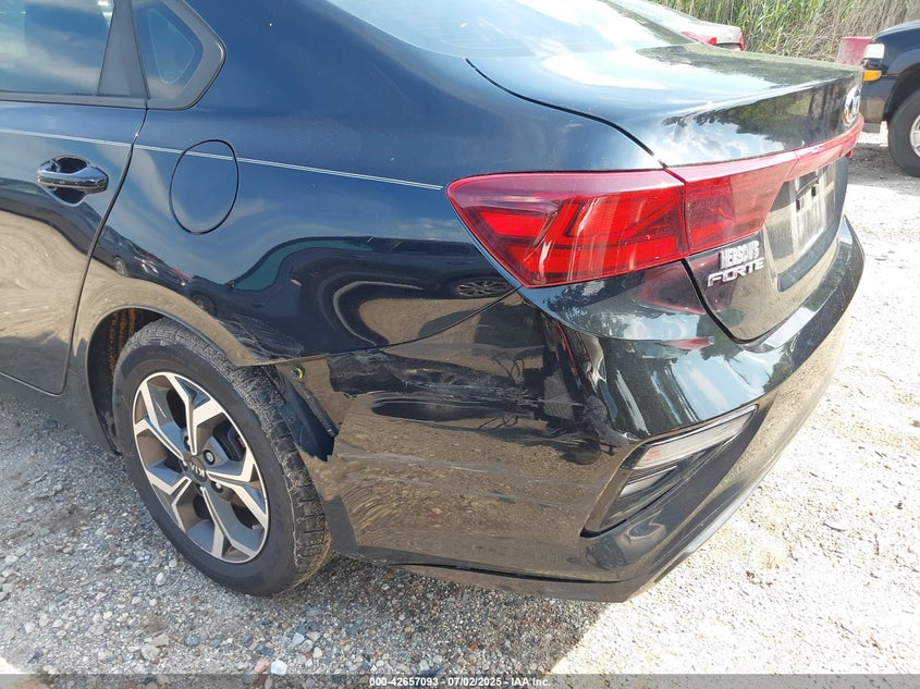 2019 KIA FORTE VIN: 3KPF24AD9KE131628