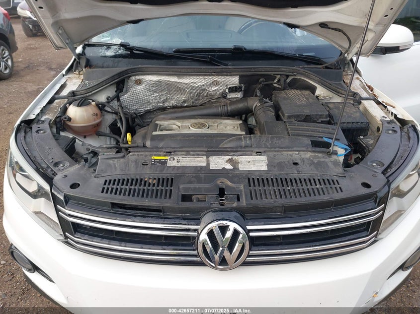 2016 VOLKSWAGEN TIGUAN SEL - WVGBV7AX1GW508107