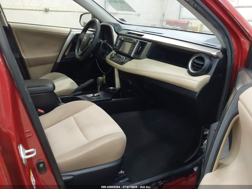 2013 TOYOTA RAV4 XLE - JTMRFREVXD5012051