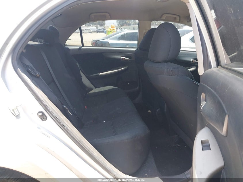 2011 TOYOTA COROLLA VIN: 2T1BU4EE4BC570097