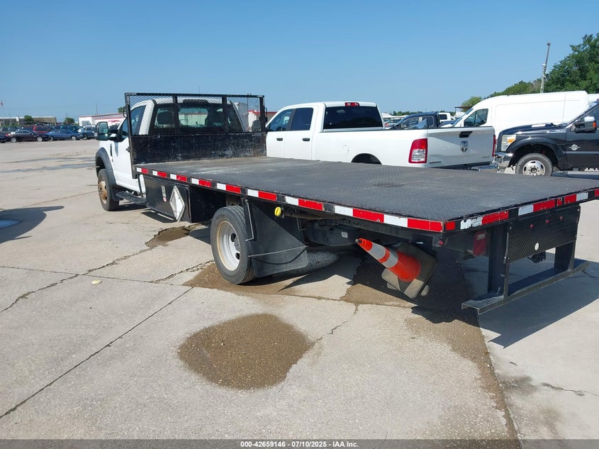 1FDUF5HY2JEC47706 2018 FORD F550 photo no. 3