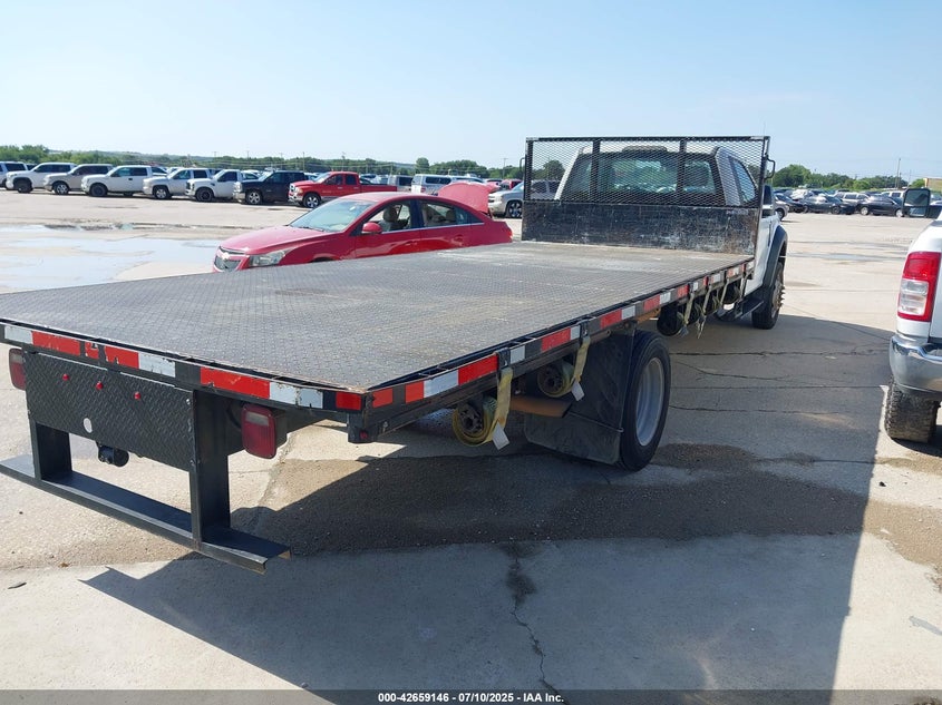 1FDUF5HY2JEC47706 2018 FORD F550 photo no. 4