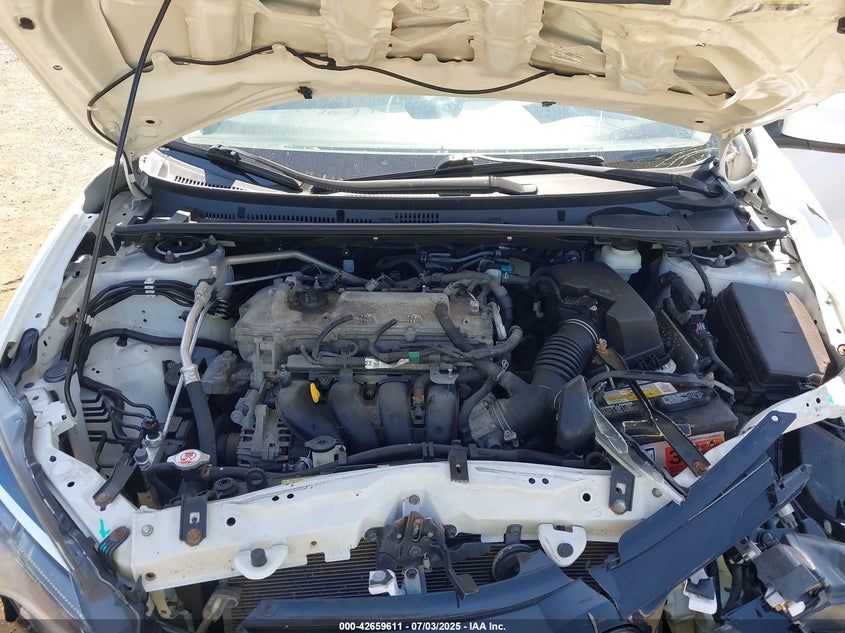 2018 Toyota Corolla Le VIN: 2T1BURHE3JC102126 Lot: 42659611